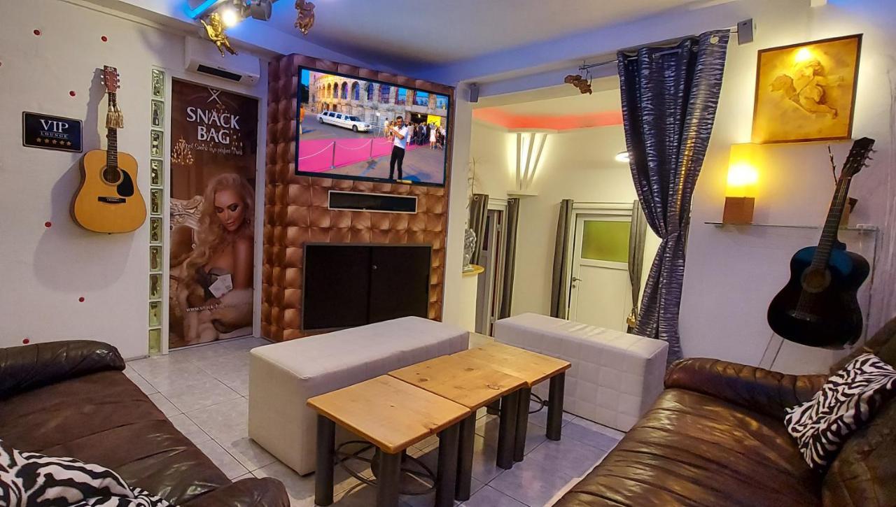 Ricardo Team-Hostel Pjescana Uvala Εξωτερικό φωτογραφία