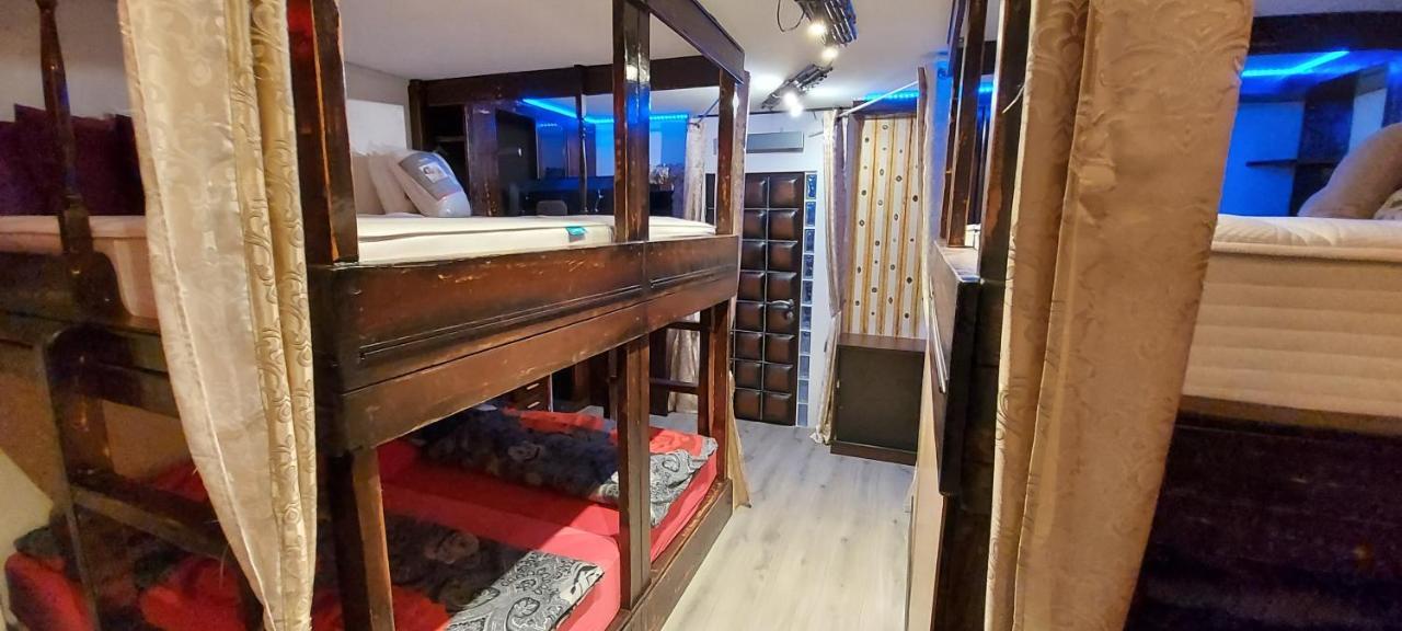 Ricardo Team-Hostel Pjescana Uvala Εξωτερικό φωτογραφία